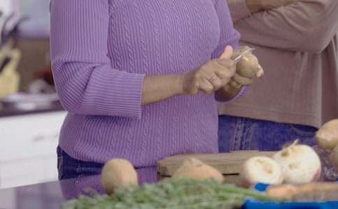 �������